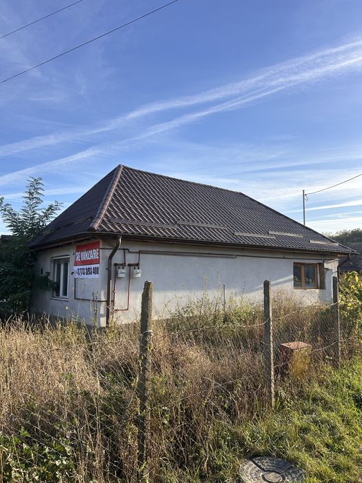 Casa si parcela  vânzare în Tăureni