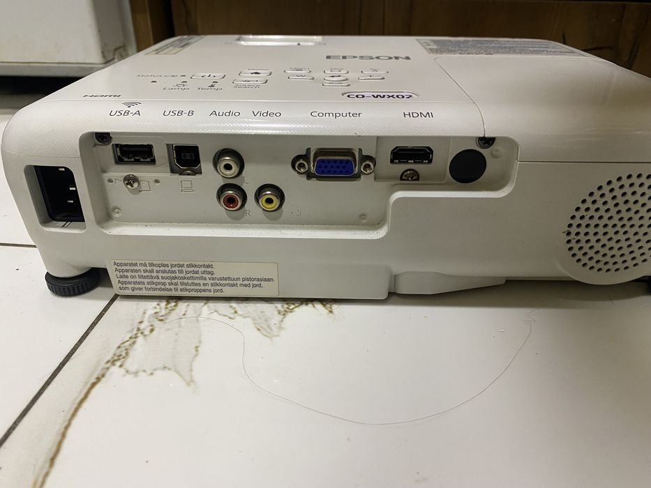 Продам проектор Epson