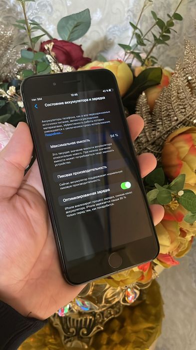 Продам Айфон 8+. 64Gb