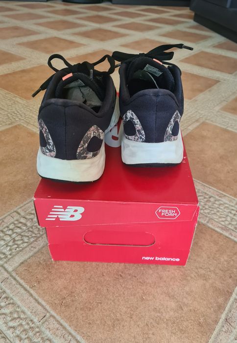 дамски маратонки New Balance  38