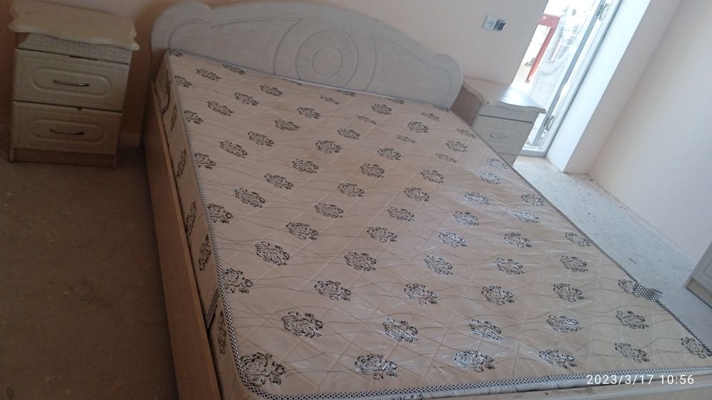 Мебель срочно сотилади