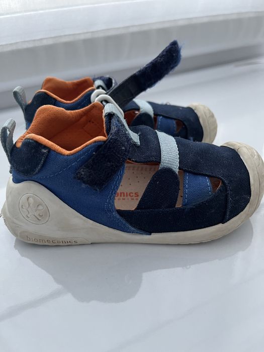 Продам сандали biomecanics