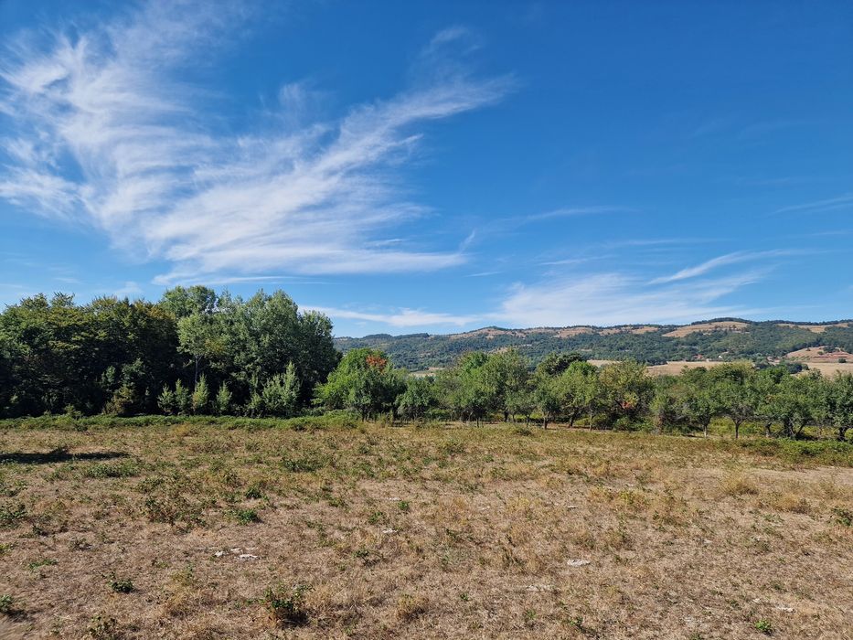 Продава се Парцел в Ловеч, Широк център - 3271 кв.м за 5 €/кв.м - Снимка #2