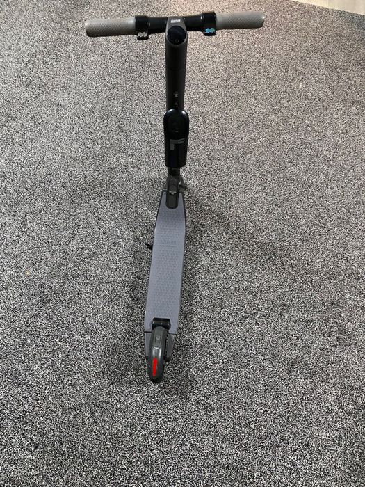 Ninebot es 4 электро самокат
