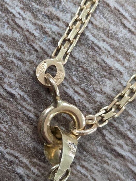 Златна гривна 18 карата