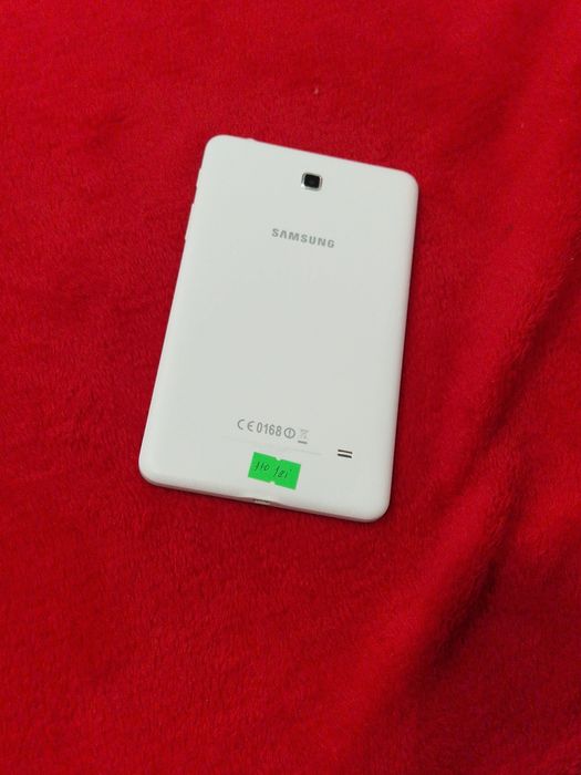 Tableta Samsung Tab 4 cu android 4.4