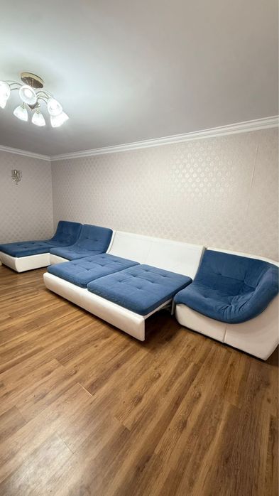 Диван модульный