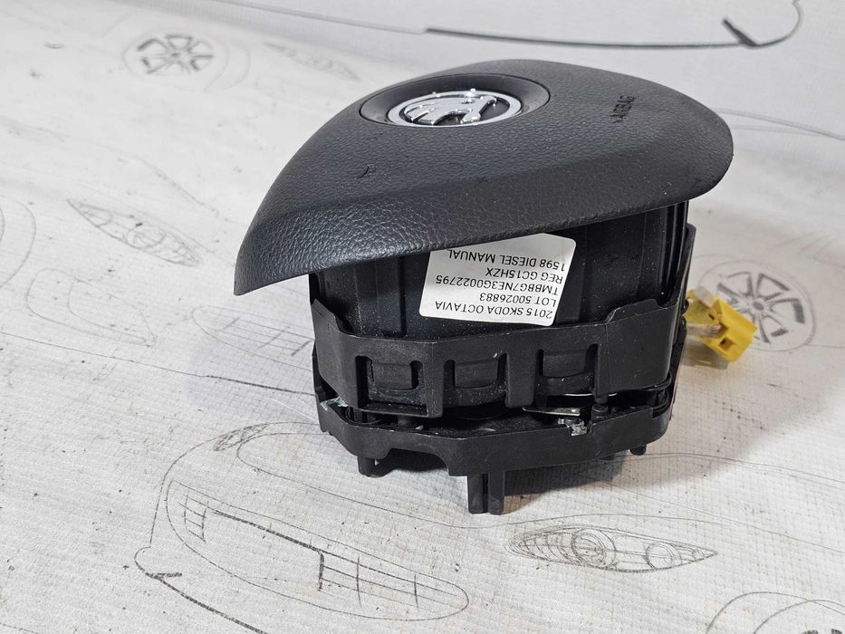 Airbag volan șofer Skoda Octavia 3 5E / Superb 2 Facelift / Fabia 3 / Rapid 2013-2019 2015 1.6 TDI Cod OEM: 3T0880201F, 3T0 880 201 F (5E3)
