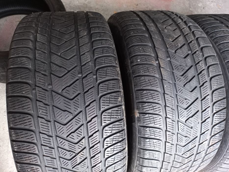 4 anvelope 295/45 R20 Pirelli