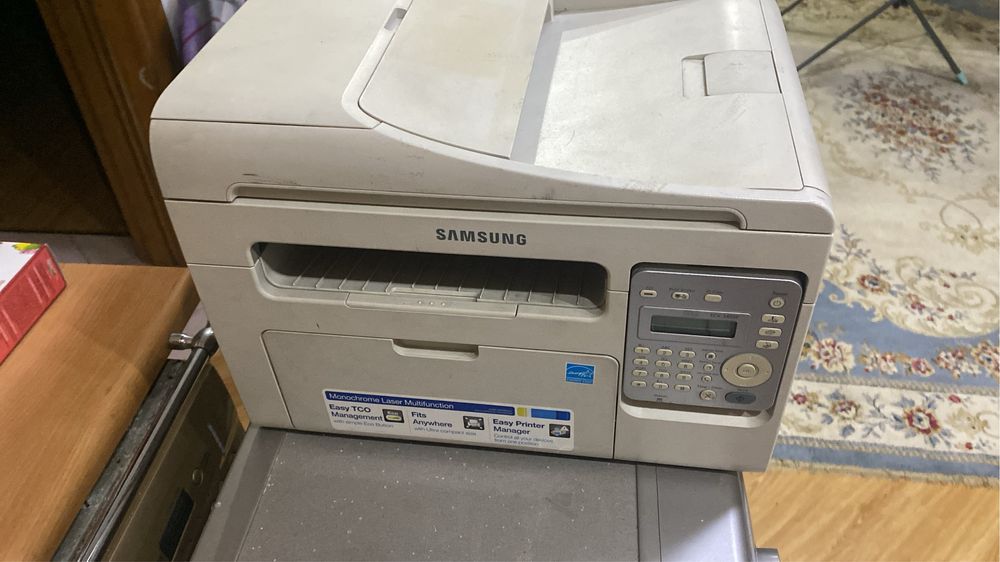 Принтер продаю срочно