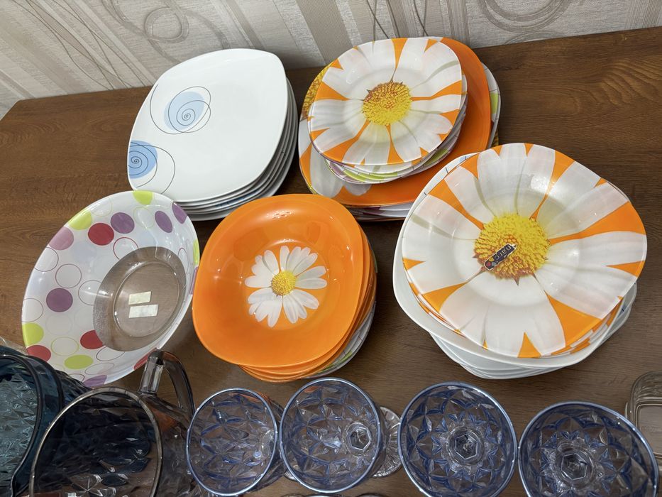 Вся посуда за 10 000 тг.