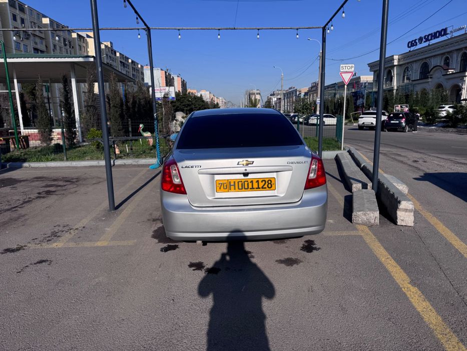 Lacetti 2013 1.6 avtomat