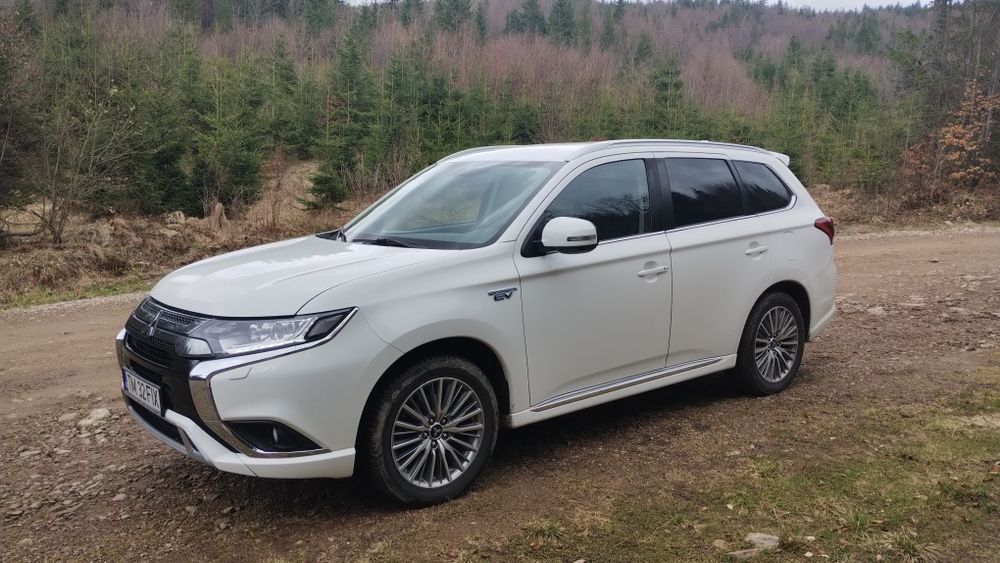 Mitsubishi Outlander PHEV