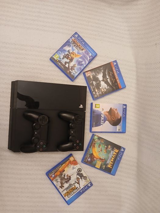 Продам Пс4 Фатка