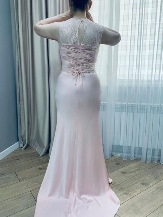 Вечернее платье за 50000 тг