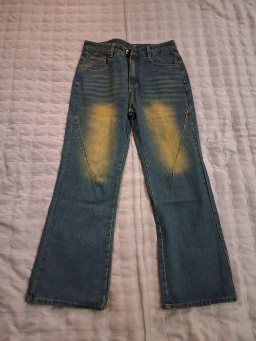 Модные джинсы y2k расклешенные