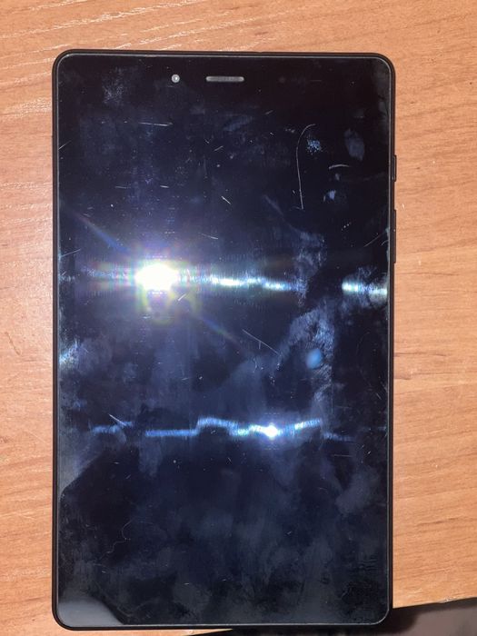 Срочно продам планшет samsung