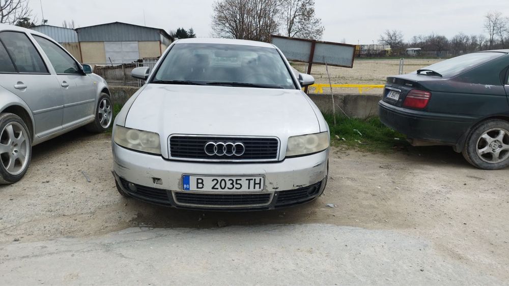 Ауди А4 2.0b 2000г на части