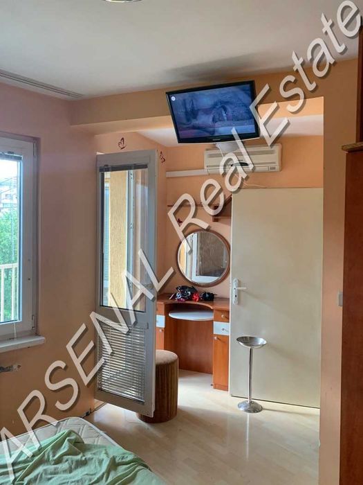 Дава се под наем Двустаен апартамент в София, Белите брези - 74 кв.м за 550 € - Снимка #1