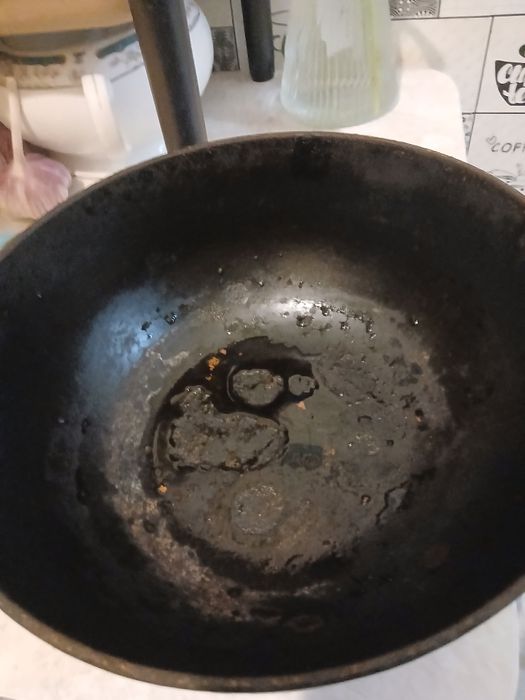 Продам чугунный қазан