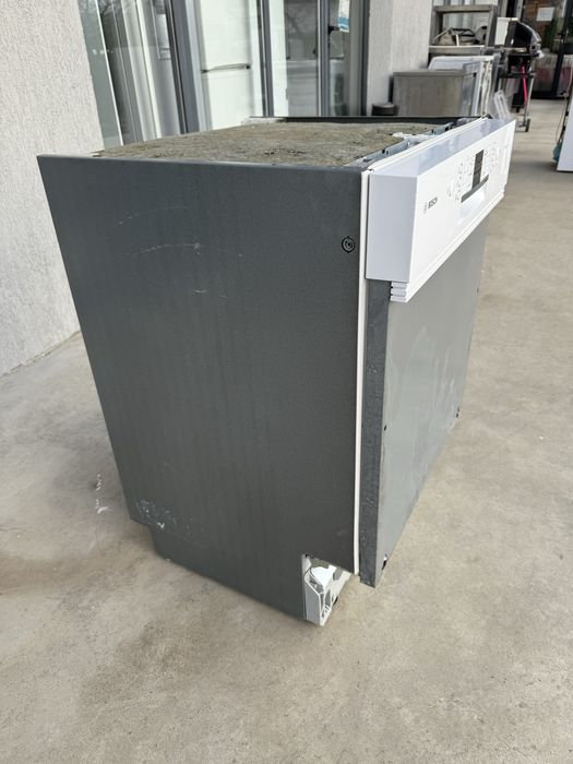 Съдомиялна за вграждане Bosch SuperSilence 60 см