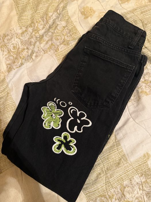 Xs много удобни , хубав модел носени са два пъти в отлично състояние с