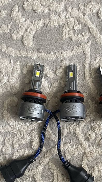 LED лампы H11 новый