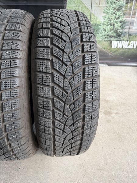 225/65/17 GOODYEAR 4бр