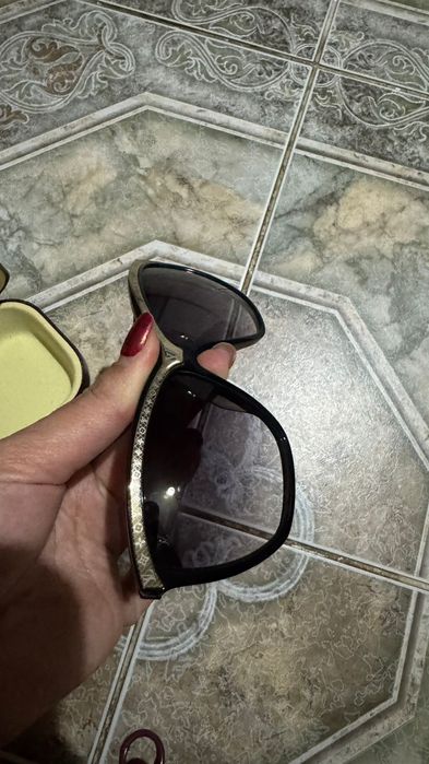 Продам louis vuitton bindi