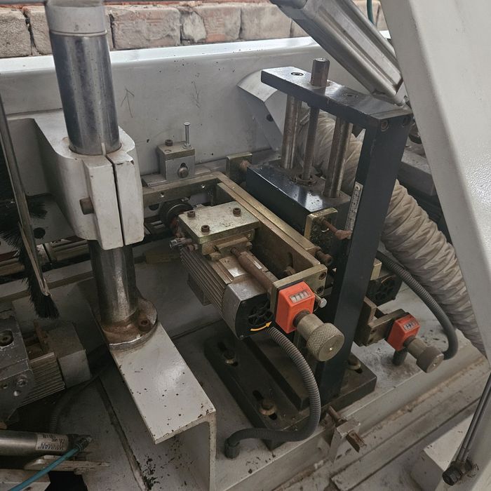 Кантираща с точно окрайчване ерови фрези корнер цикли полири и нутов а