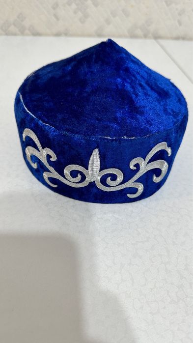 Костюм нацональный