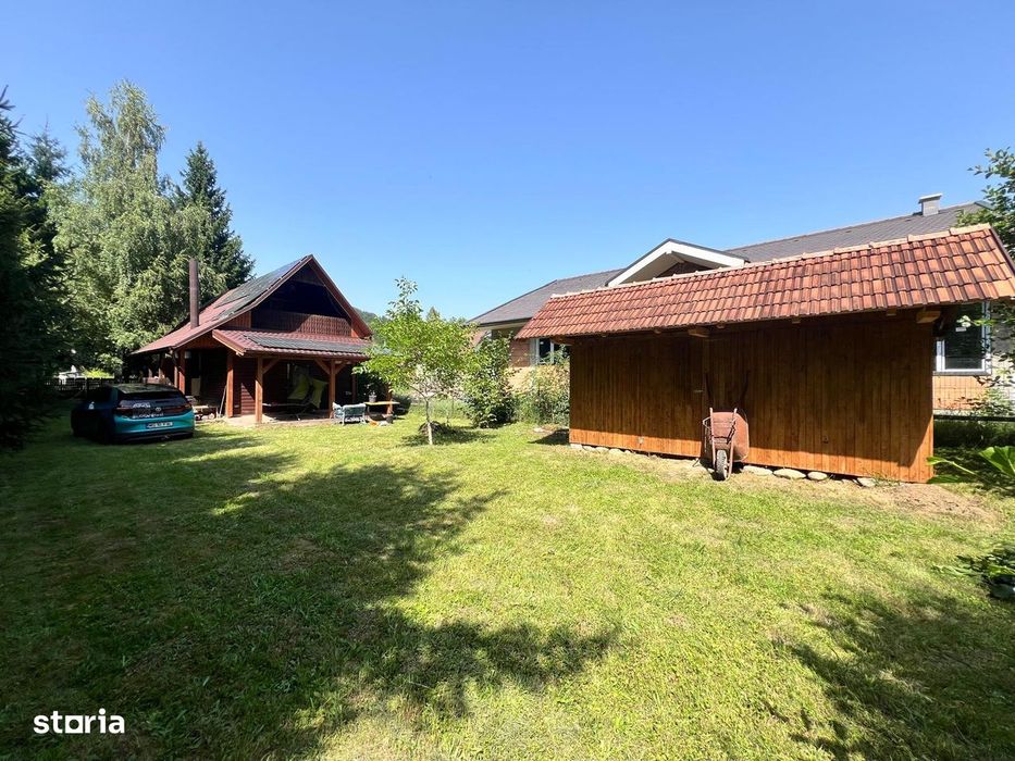 A/1652 De vânzare casă de vacantă în Campu Cetații