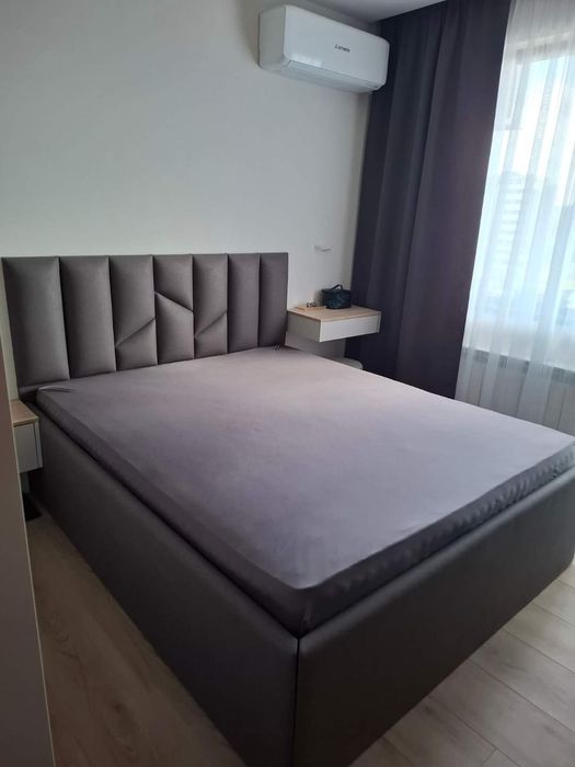 Тапицирани легла, Тапицирана табла, Табла за спалня