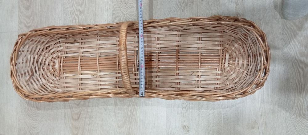 Продается корзина для фруктов.