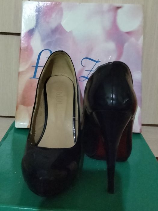 Обувь размер 36р