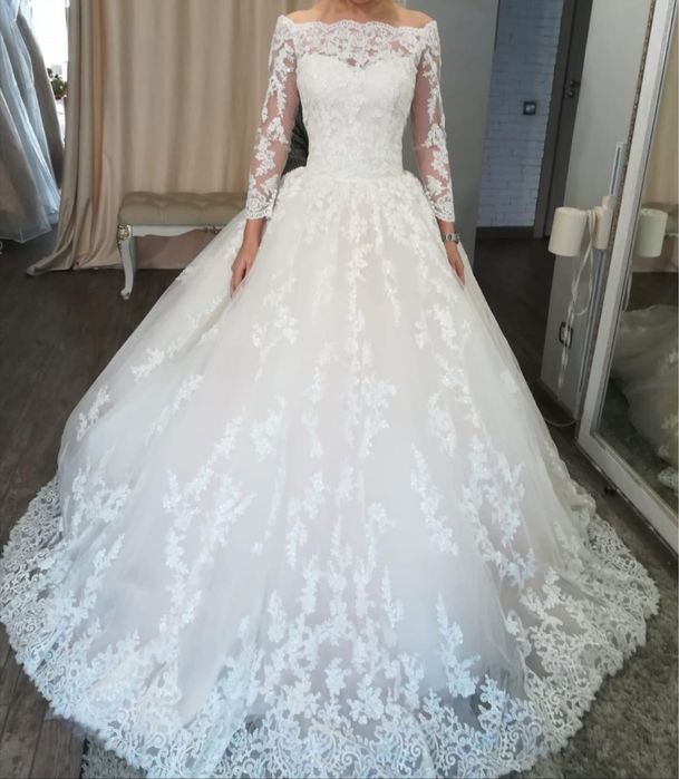 Свадебное платье