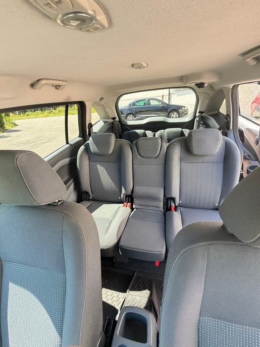 Ford Grand C-max