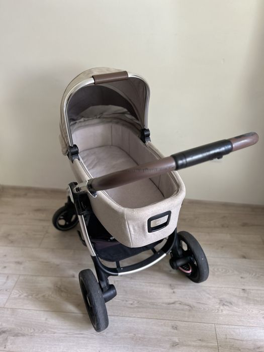 Детска количка “Mamas & Papas”, модел Ocarro (Cashmere) пълен комплект