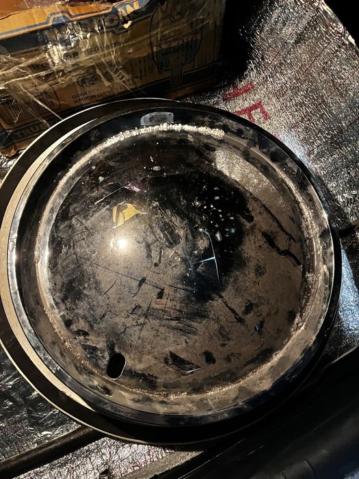 Продам колпак 2000 тг