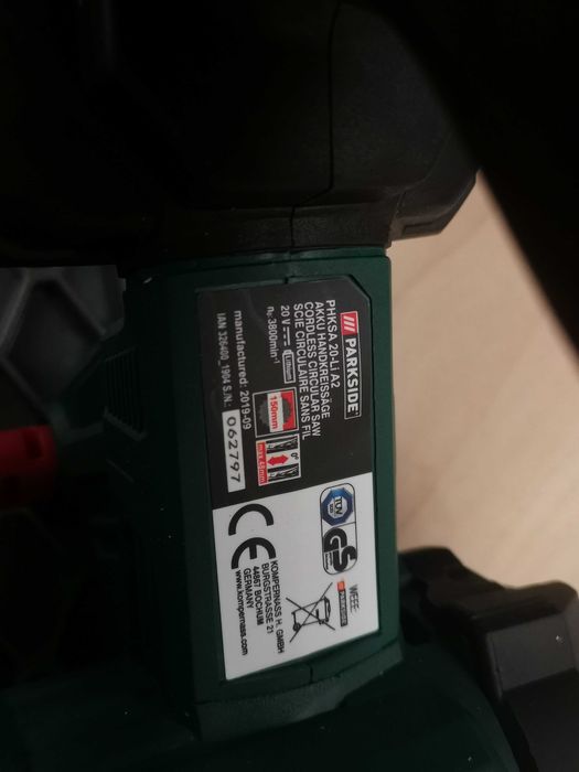 НОВ Акумулаторен Ръчен циркуляр Parkside 20v