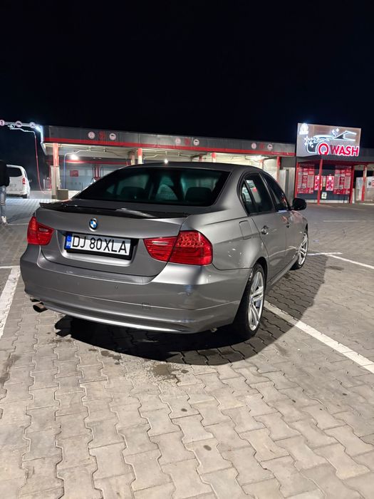 BMW Seria 3 2009 — imagine 3