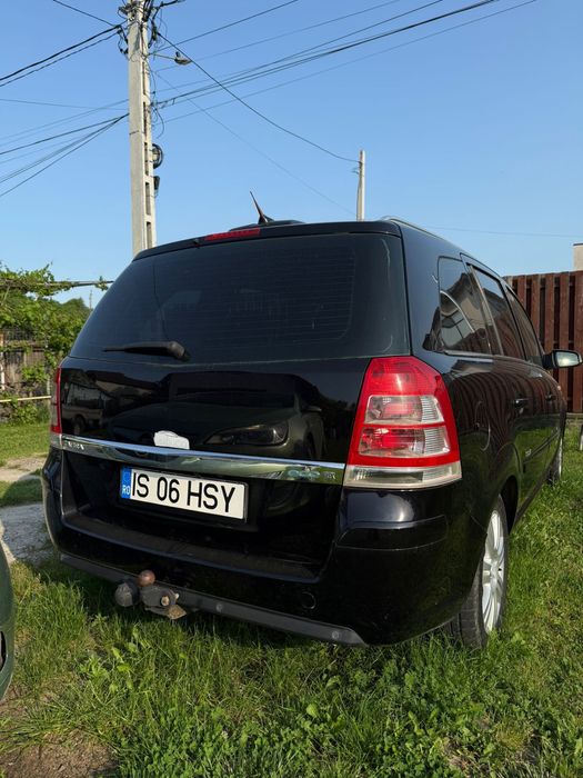 Opel zafira 1.7 209