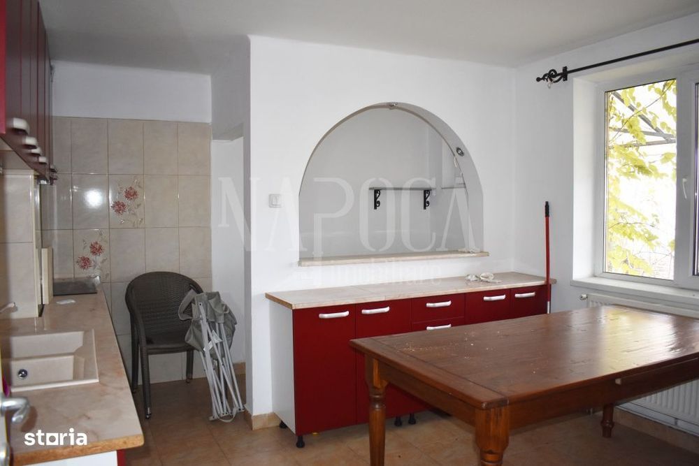 Casa 7 camere de vanzare in Nufarul Oradea, Oradea
