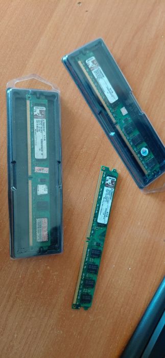DDR2 2ГБ 3 плашки