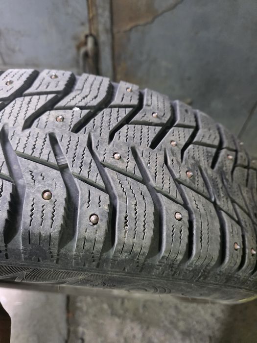 Продам зимней резину SAILUN 185/65/R15