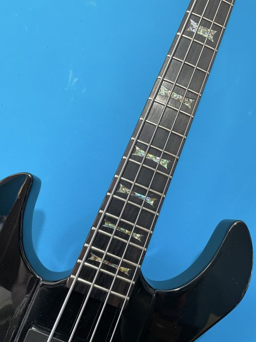 Dean Demonator 4 Chitara Bass