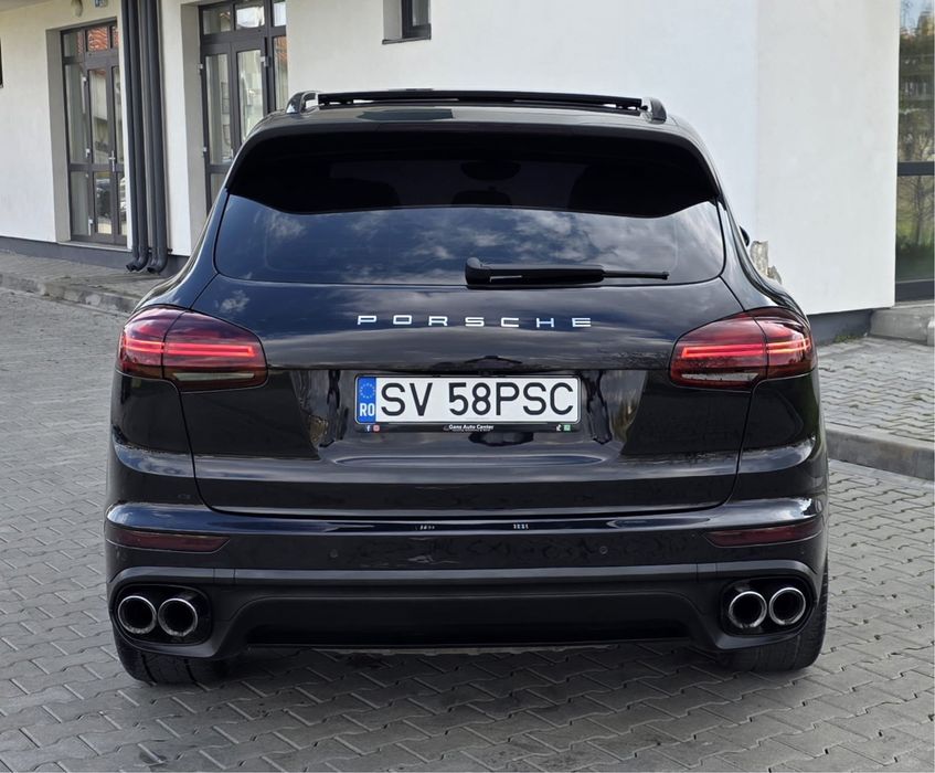 Porsche Cayenne 2017 E6 Facelift 3.0 D 300 CP Automat 8+1 Panoramic Suspensie Distronic Interior Full Electric 6 Butoane Platinium