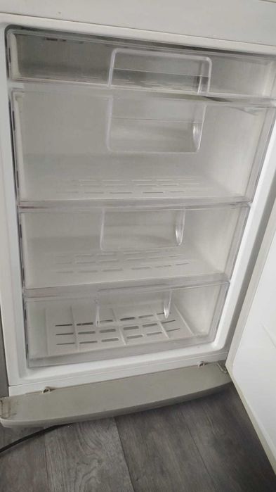 Холодильник  б.у