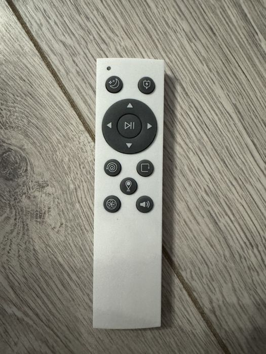 Продается новый робот пылесос