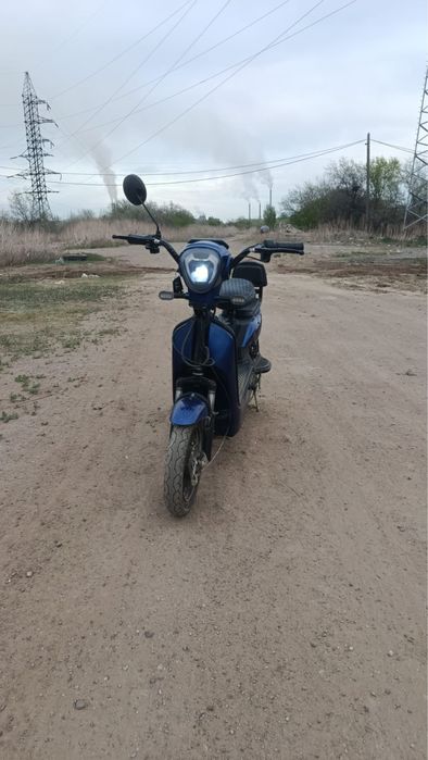 Электро скутер/ электро мопед